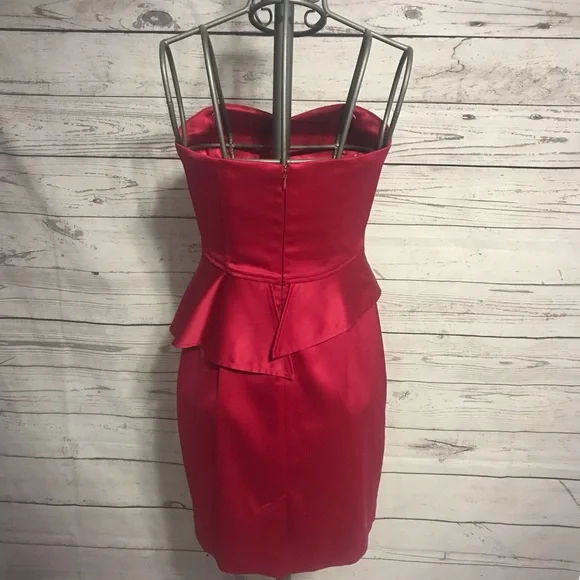 29) Max & Cleo Peplum Dress Size 6 - Picture 6 of 9